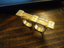 Load image into Gallery viewer, Cast metal Kaecilius&#39;s Sling Ring Prop Replica from Doctor Strange