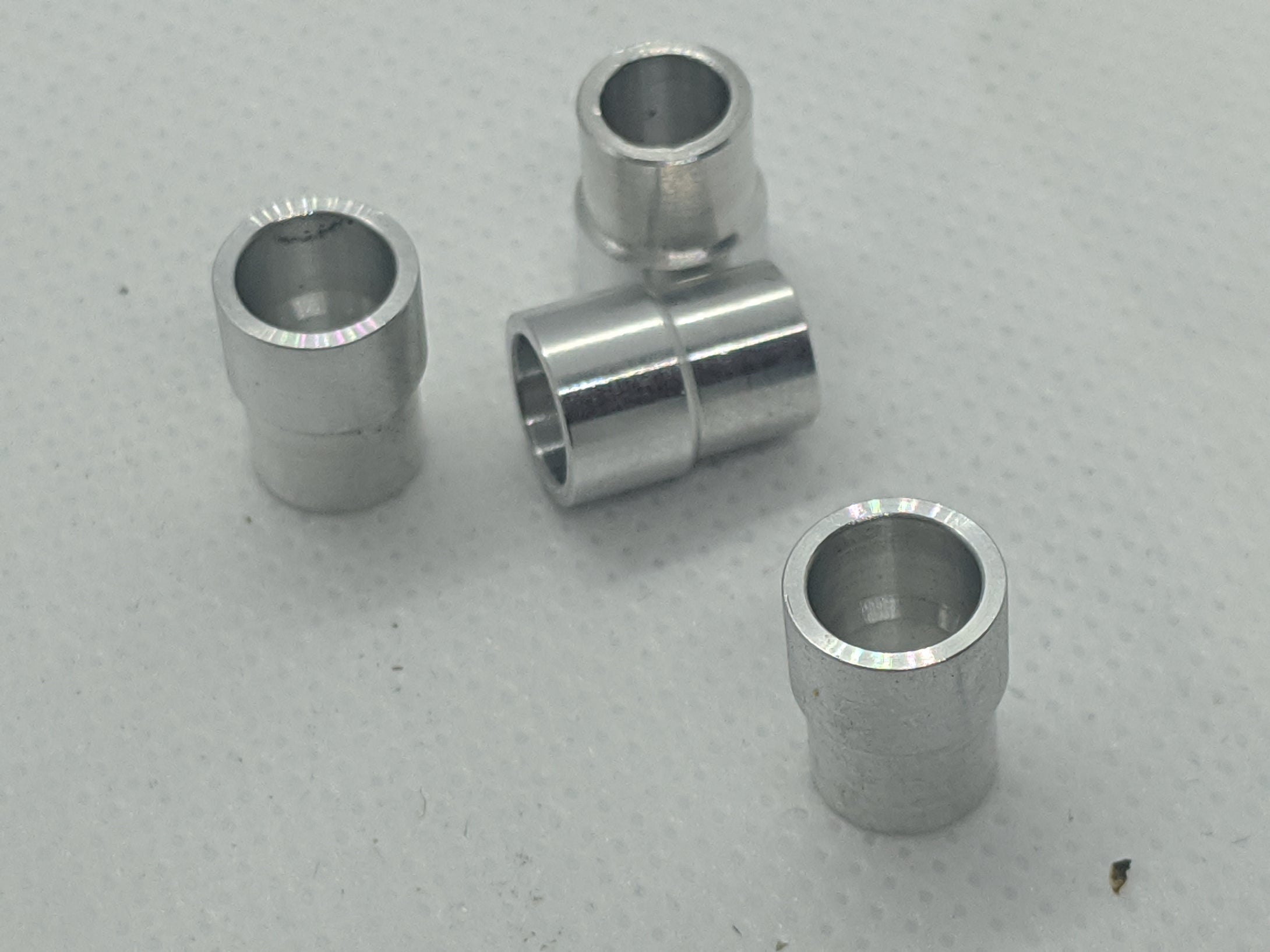 Small tube greeblies for carbonite hero panels