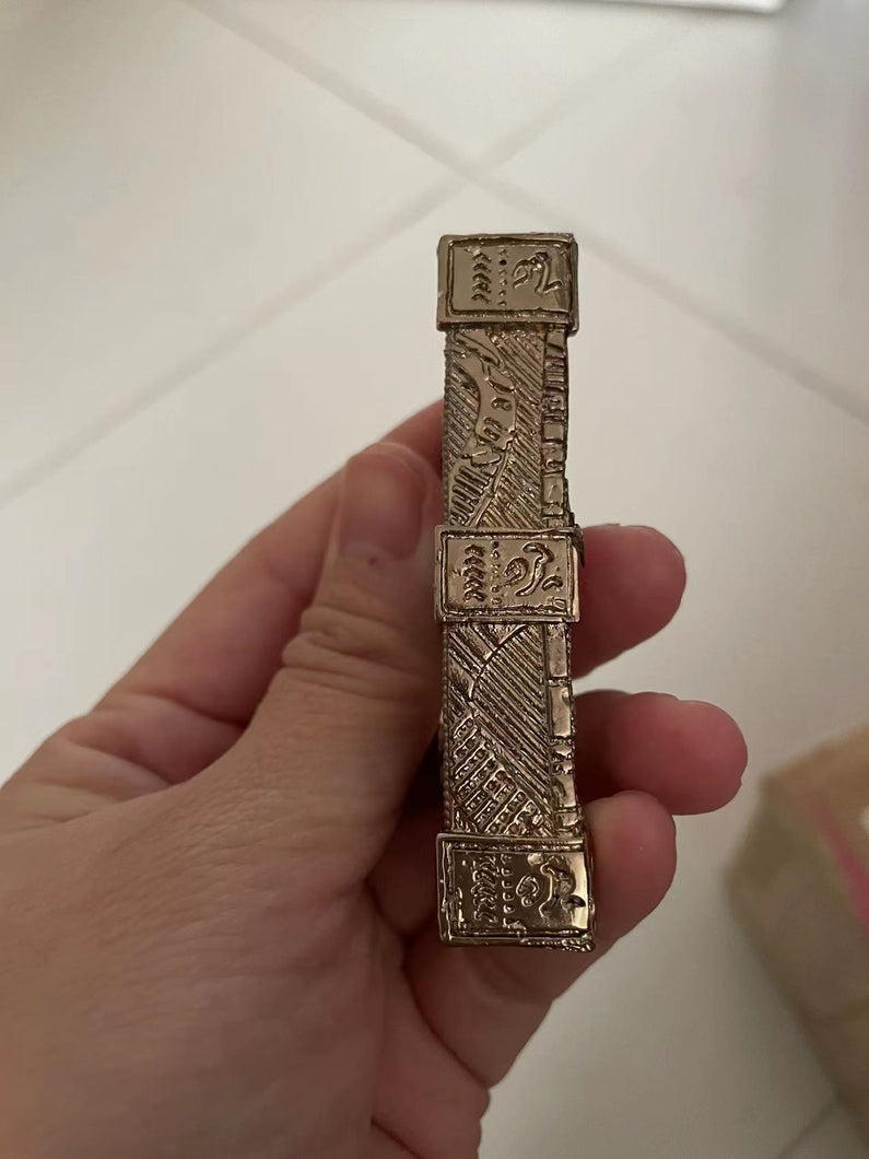Cast metal Kaecilius's Sling Ring Prop Replica from Doctor Strange